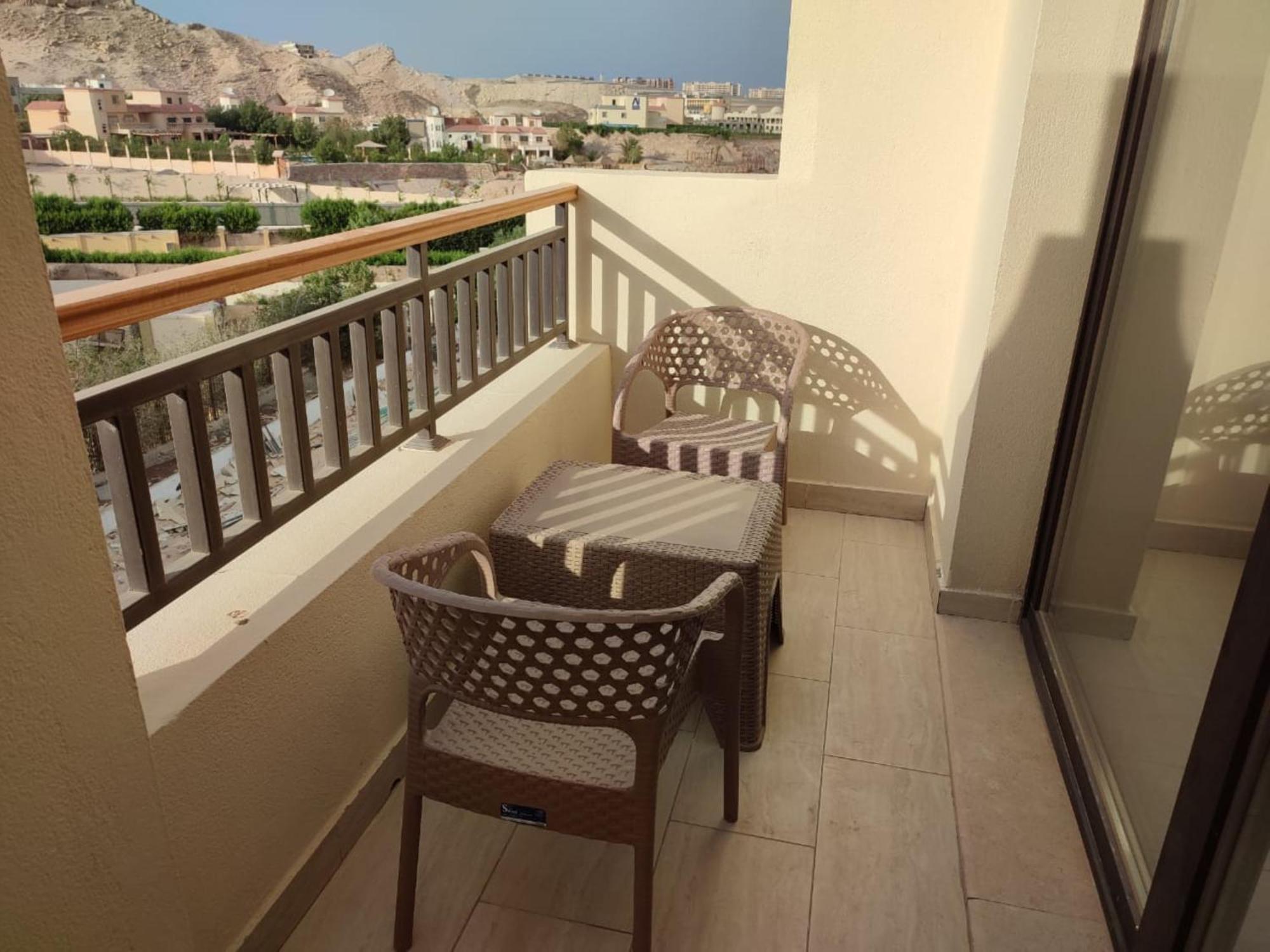 Lovely Al-dau Heights Апартаменты *